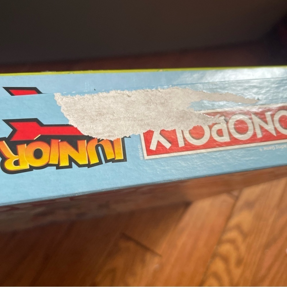 Hasbro Monopoly Junior: Bluey Edition Board Game for Kids New Open Box - Picture 4 of 11